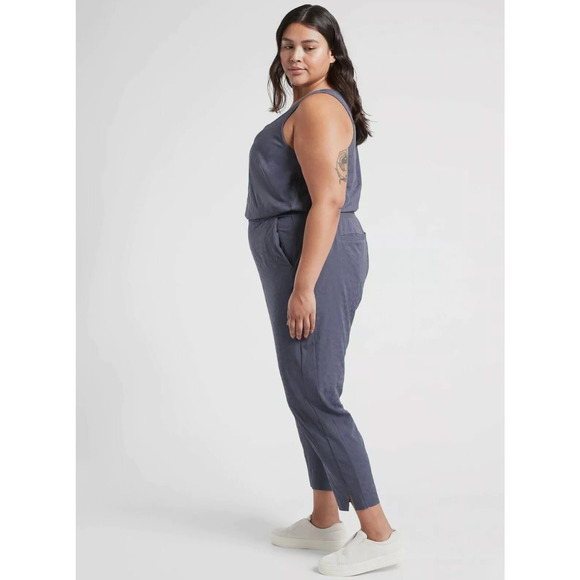 Athleta 26 (PLUS 3X) Brooklyn Textured Jumpsuit City Romper Travel Work NWT $129 - Picture 4 of 8